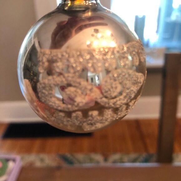 Holly Vintage Glass Christmas Ornaments Box of 10 Gold & Silver - Picture 4 of 4